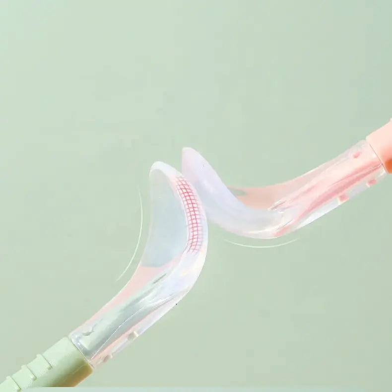 Fruit Scrapper Spoon | Happy Healthy Feedings